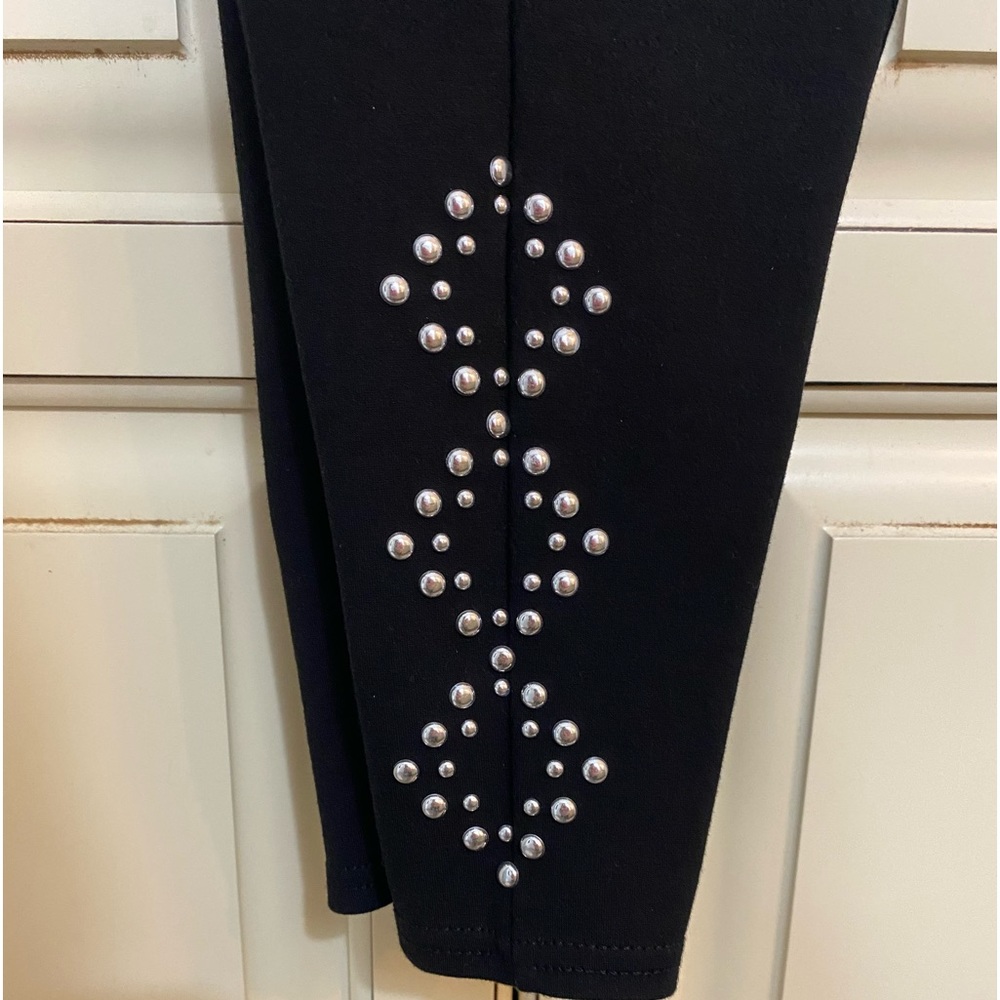 Investments Slim Factor leggings.